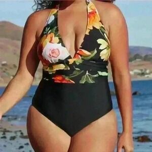 Cupshe Black Floral One Piece Swimsuit Halter V-Neck Extra Small